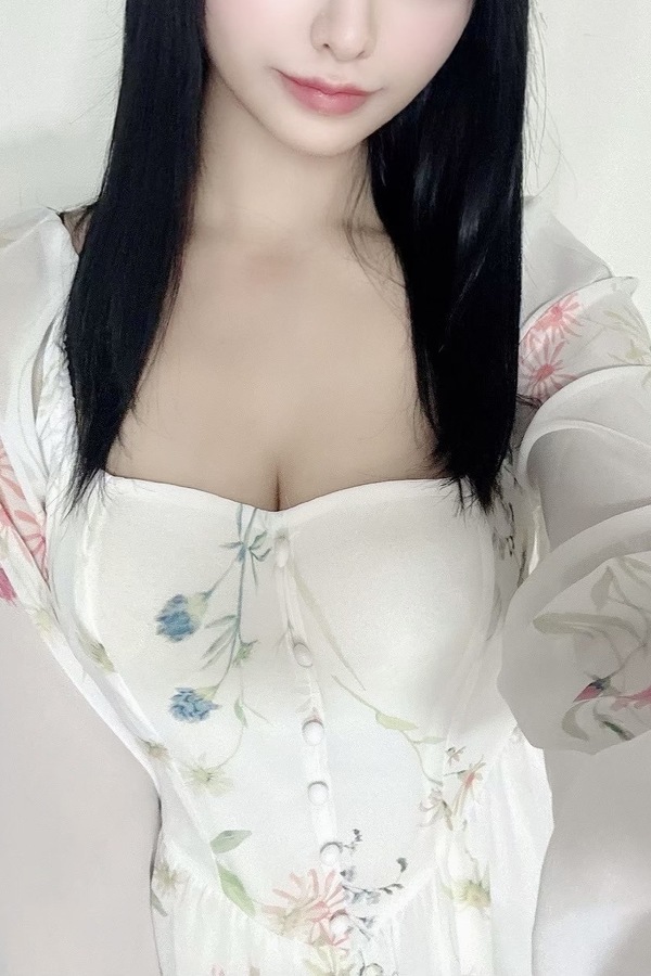 高級デリヘル｜伊地知 茜